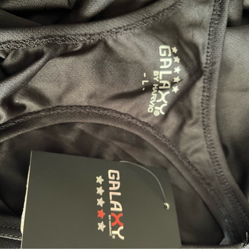 Tank - Picture 4 of 5